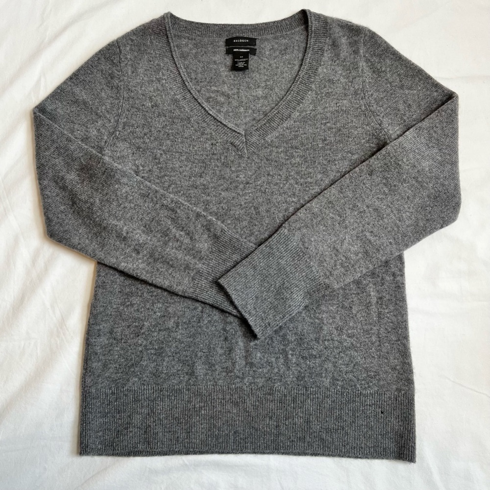 Halogen Gray Cashmere Sweater Size xs Office Wear Luxury Fashion